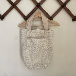 Elegant Cream Tote Bag Hand-sewn Lined snap closure